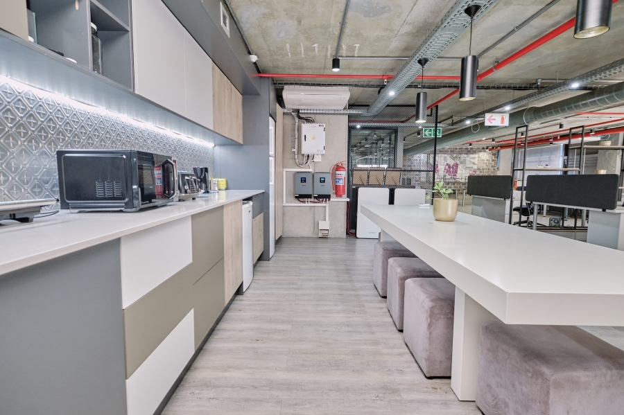 To Let commercial Property for Rent in Woodstock Western Cape